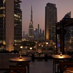 Four Seasons International Financial Centre 5*, Дубай ОАЭ
