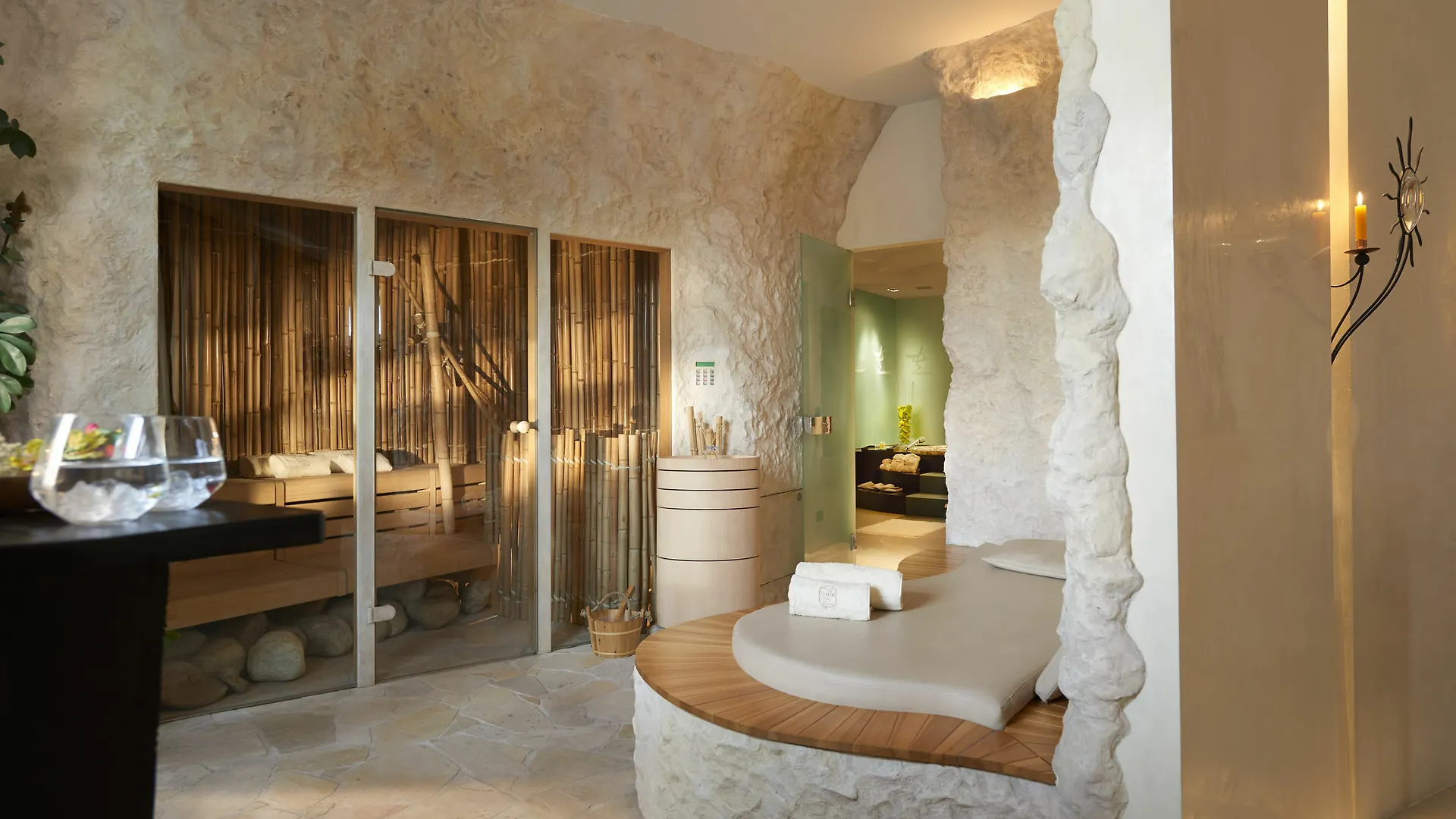 ***** Hotel House Of Time - Fancy Suites Austria